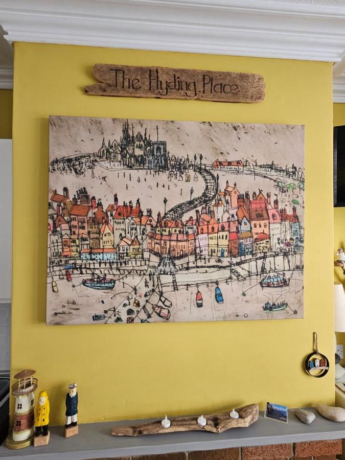 The Hyding Place On George Street 휫비 외부 사진